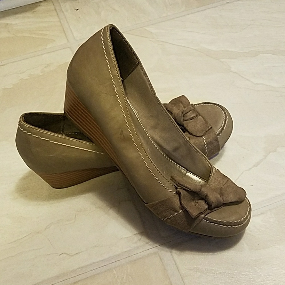 American eagle wedges